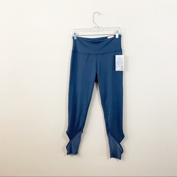 Marika Jade 7/8 Legging In Ombré Blue Mesh Ankle - Picture 3 of 8